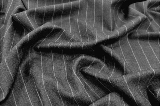 Костюмная ткань Широкая полоска серого цвета (20418)