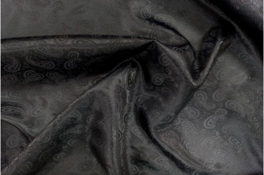 Подкладочная ткань Огурцы, черного цвета