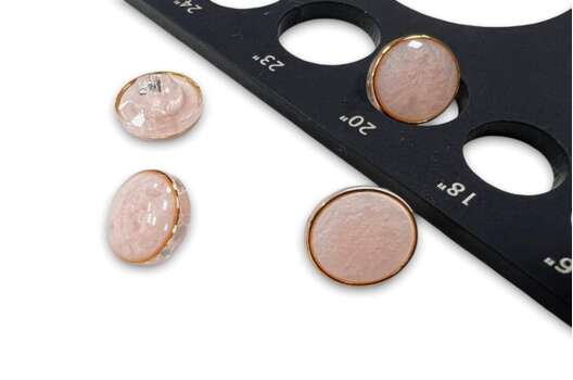 Пуговица на ножке, пластик, розовая, 12,5 мм