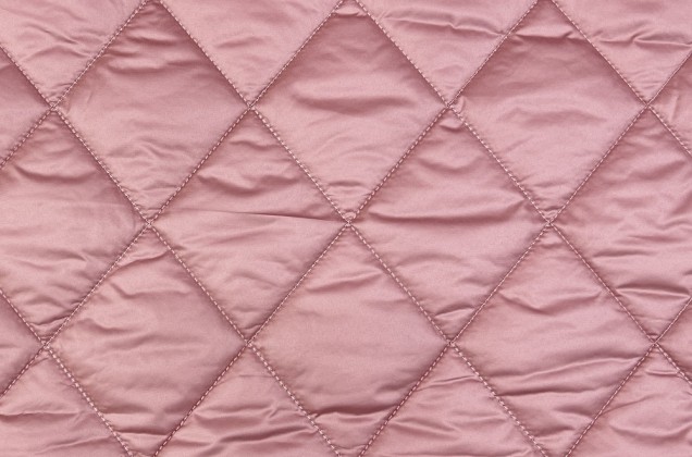 Курточная ткань на синтепоне, ромбы, персиково-розовая