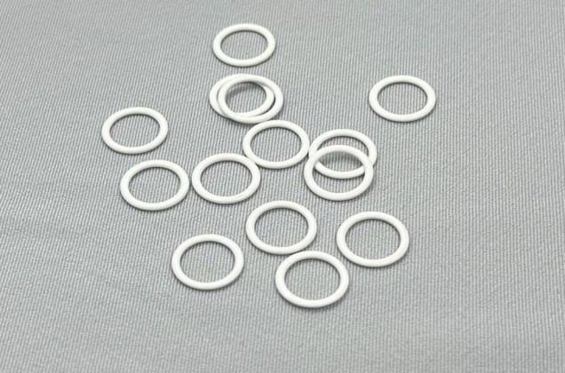 Кольцо для бюстгальтера, металл, белое, 10 мм 1