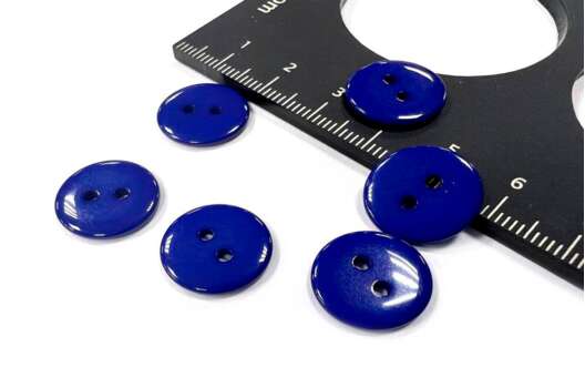 Пуговица на 2 прокола, пластик, василек, 15 мм