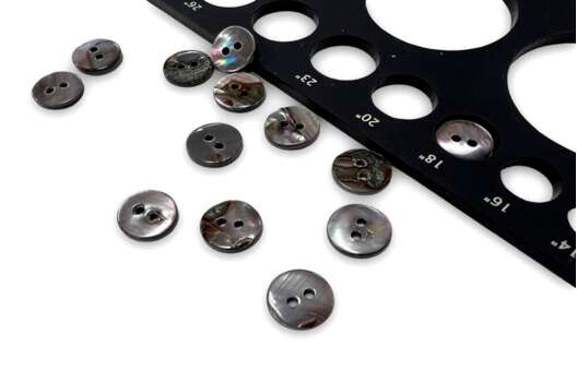 Пуговица-ракушка, перламутр кофе, 2 прокола, 11 мм