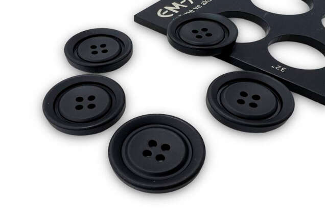 Пуговица пластик, 4 прокола, черная, 25 мм, TBY 8960A