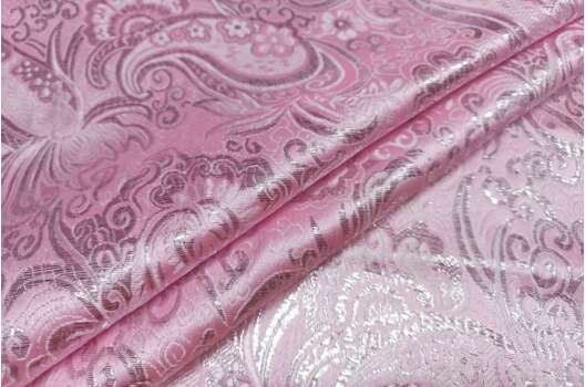 Парча жаккард, серебряные узоры на розовом