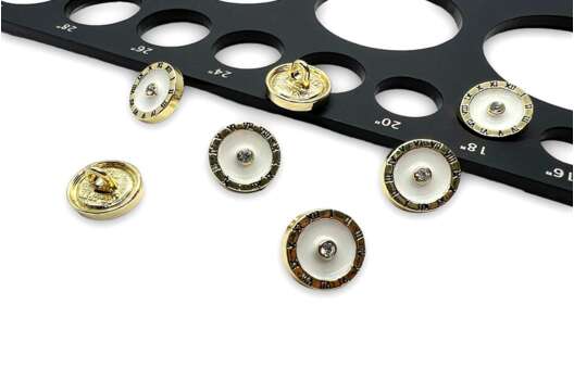 Пуговица металлическая на ножке, белая/золото, 11 мм, L1145/6