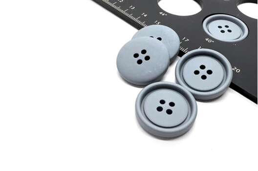 Пуговица пластиковая 4 прокола, J.9004A, серая, 25 мм