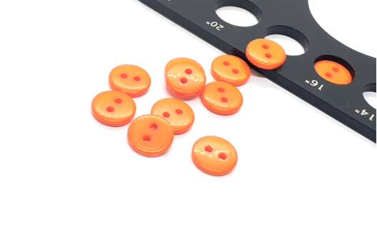 Пуговица пластиковая BT.16, 2 прокола, оранжевая, 10 мм
