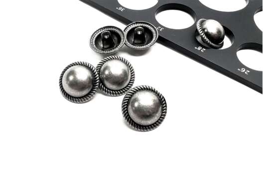 Пуговица металлическая на ножке ME352, никель, 18 мм