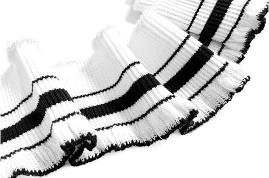 Подвяз трикотажный, 6х80 см с рюшами, белый с черными полосами