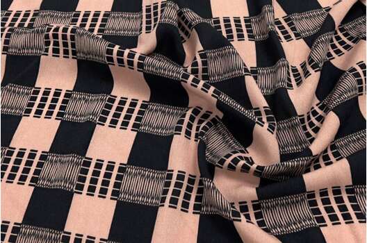 Штапель, Абстрактная клетка 3х3 см, черно-пудровая, Турция