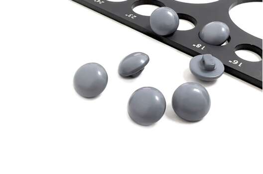 Пуговица пластиковая на ножке PS20, темно-серая, 11.5 мм