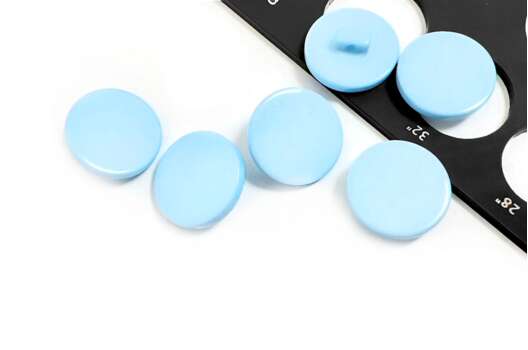 Пуговица пластиковая на ножке PS21, голубая, 20 мм