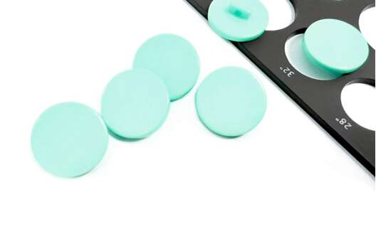 Пуговица пластиковая на ножке PS21, мятная, 20 мм