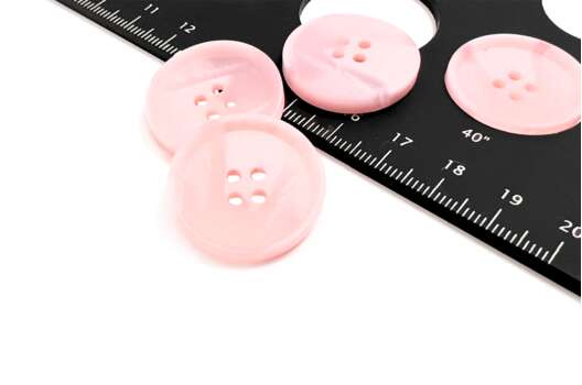 Пуговица пластик PS3, 4 прокола, розовая, 25 мм