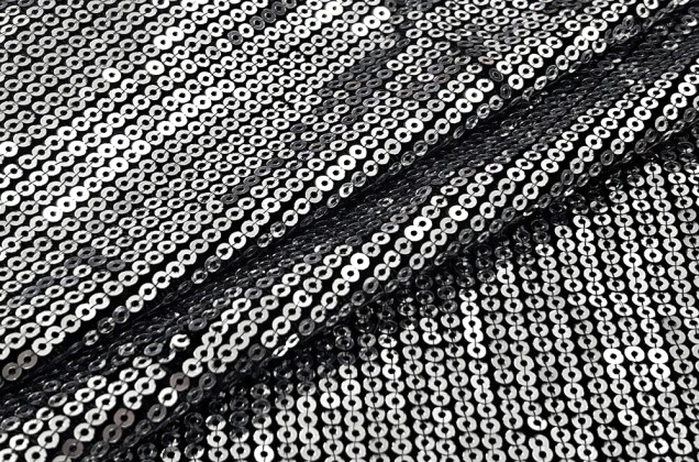 Пайетки на бархате-полосы 3 мм, серебро на черном, 145 см 1