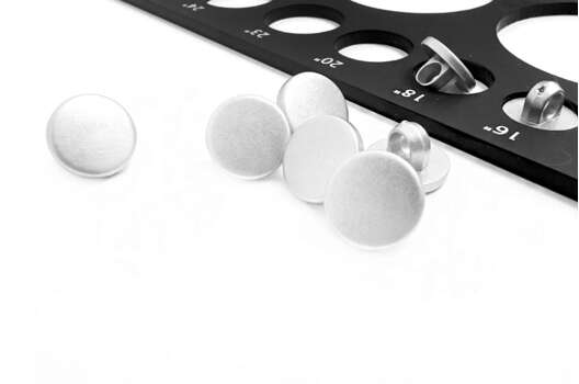 Пуговица пластиковая на ножке PS22, матово-серебристая, 10 мм