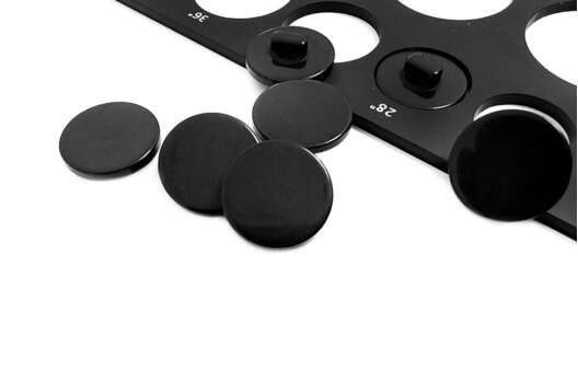 Пуговица пластиковая на ножке PS21, черная, 18 мм