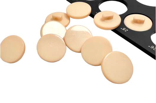 Пуговица пластиковая на ножке PS21, бежевая, 18 мм