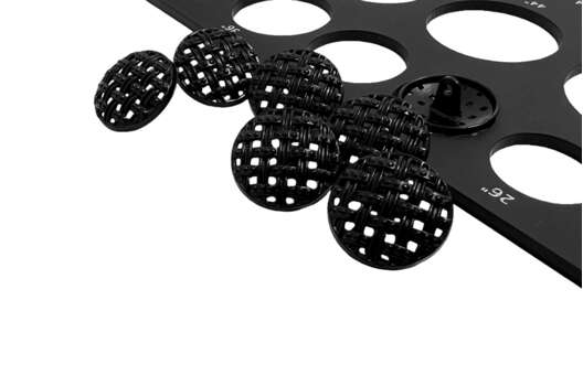 Пуговица металлическая на ножке ME325, черная, 18 мм