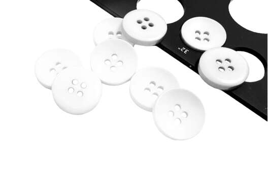 Пуговица пластиковая NE55, 4 прокола, белая, 20 мм