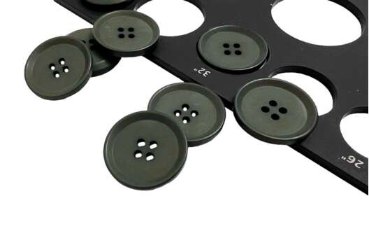 Пуговица пластиковая NE57, 4 прокола, зеленая, 20 мм
