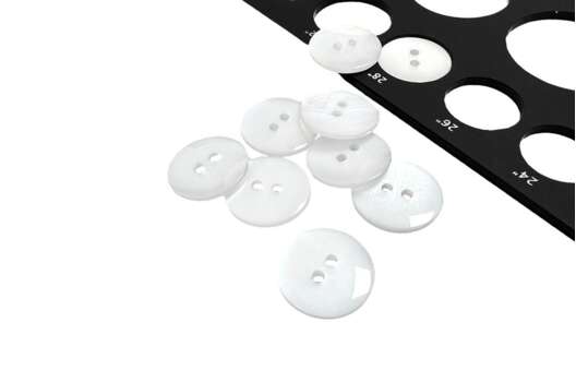 Пуговица пластиковая NE62, 2 прокола, белая, 18 мм