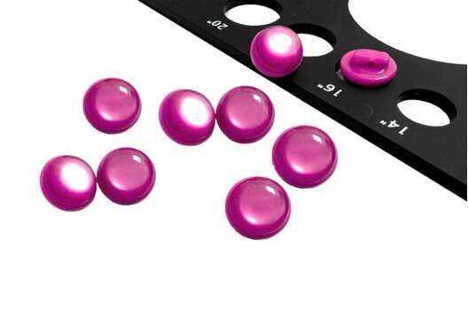 Пуговица пластиковая на ножке CR P-47, малиновая, 10 мм