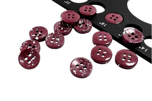 Пуговица пластиковая CN2809, 4 прокола, темно-бордовая, 11.5 мм