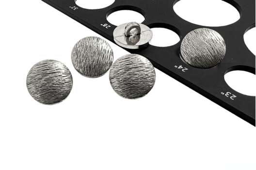 Пуговица пластиковая на ножке LA1715, серебро, 15 мм