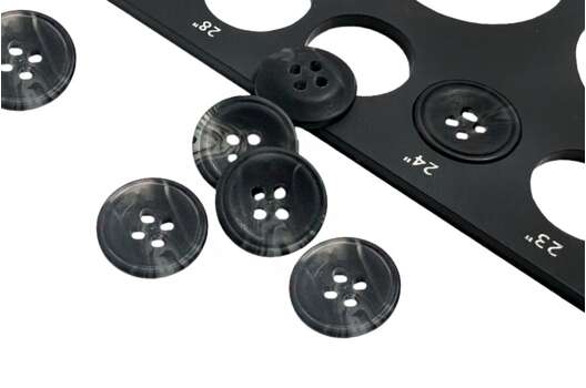 Пуговица пластик P9-23, 4 прокола, черная, 15 мм