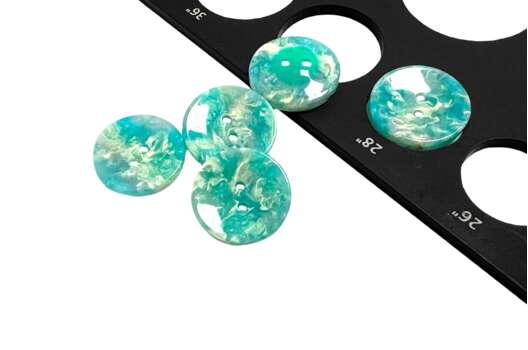 Пуговица пластик CB-3633, 2 прокола, зеленая, 18 мм