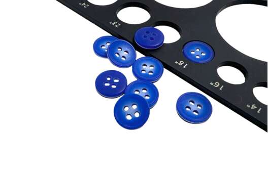 Пуговица пластиковая 3604B, 4 прокола, ярко-синяя, 11.5 мм