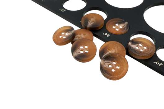 Пуговица пластик P9-35, 4 прокола, коричневая, 15 мм