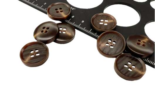 Пуговица пластик CN2576, 4 прокола, коричневая, 20 мм