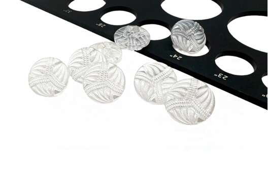 Пуговица пластиковая на ножке RB Z-31, прозрачная, 15 мм