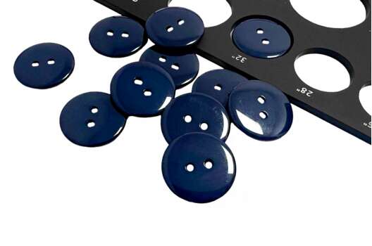 Пуговица пластик BT-330, 2 прокола, темно-синяя, 20 мм