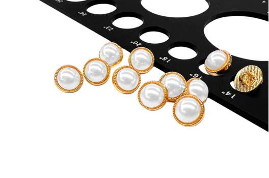 Пуговица металлическая на ножке D054, золото с белым, 10 мм