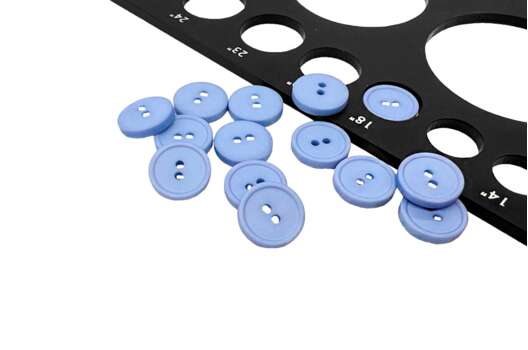 Пуговица пластик CB-3626, 2 прокола, голубая, 11.5 мм