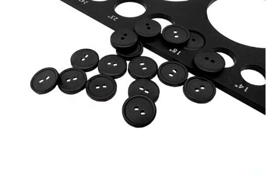 Пуговица пластик CB-3626, 2 прокола, черная, 11.5 мм