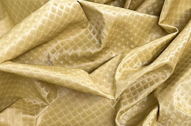 Мебельная экокожа рефлектив KANDELA, золотистая, Турция 4