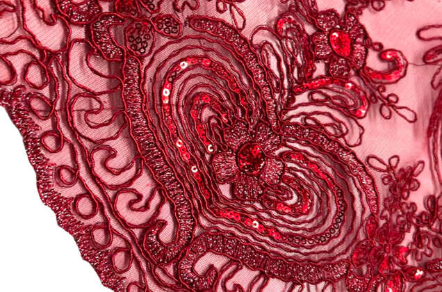 Шикарный гипюр с пайеткам, Цветочный рисунок темно-красный 2