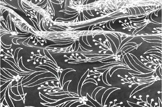 Кружево Гипюр с вышивкой, Флористический белый, 130 см (ОСТАТОК)