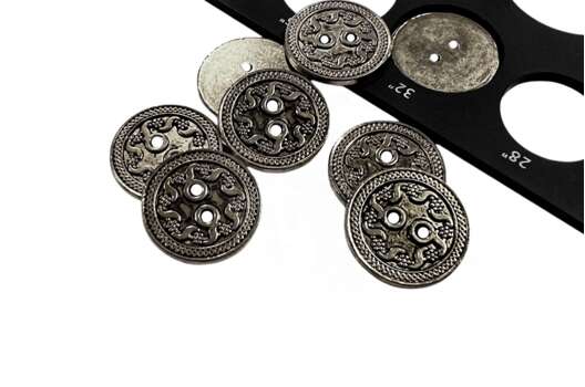 Пуговица металлическая ME524, 2 прокола, состаренное серебро, 20 мм