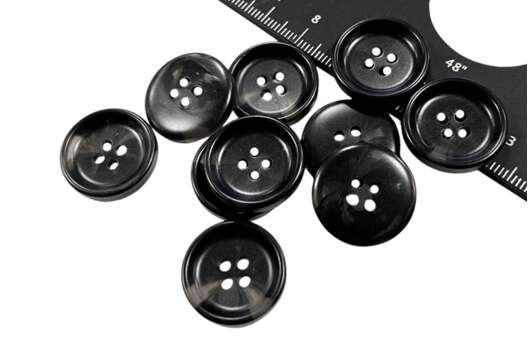 Пуговица пластиковая 2114, 4 прокола, черная, 21.6 мм