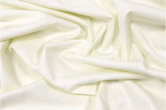 Костюмная Барби вискоза, сливочная