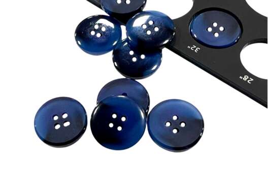 Пуговица пластиковая PS57, 4 прокола, темно-синяя, 20 мм