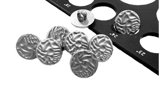 Пуговица пластиковая на ножке PS40, матовое серебро, 15 мм