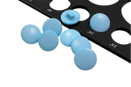 Пуговица пластик на ножке NE68, голубая, 15 мм