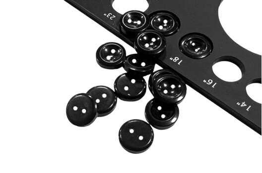 Пуговица пластик 44600, 2 прокола, черная, 11 мм, Турция